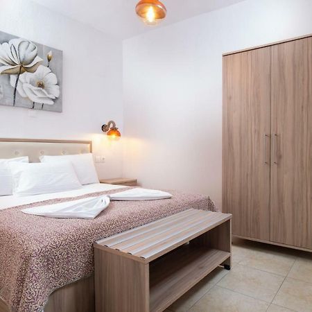 Nikola'S Apartments 토로니 외부 사진
