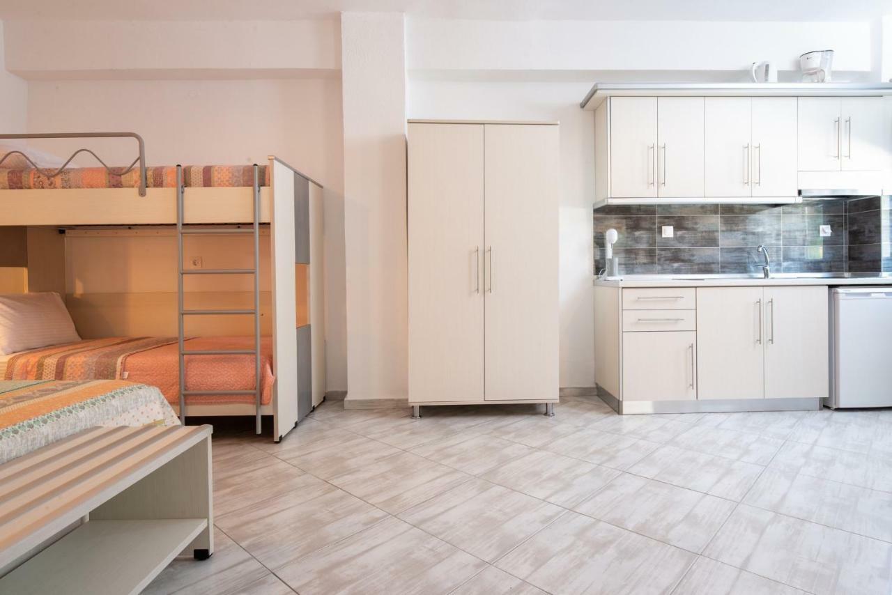 Nikola'S Apartments 토로니 외부 사진