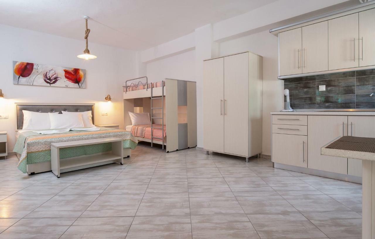 Nikola'S Apartments 토로니 외부 사진